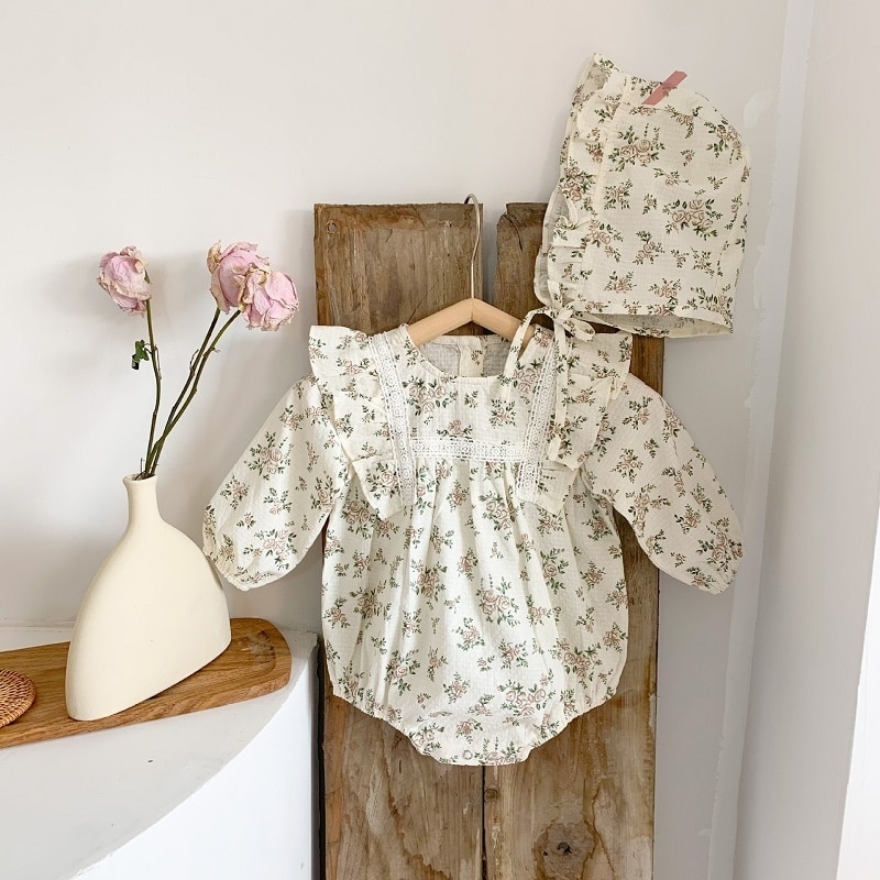 2Pcs Korean Lace Ruffle Cute Baby Romper With Hat Set Infant Vintage Floral Long Sleeve Jumpsuit Toddler Baby Girl Sweet Clothes 2Pcs Korean Lace Ruffle Cute Baby Romper With Hat Set Infant Vintage Floral Long Sleeve Jumpsuit Toddler Baby Girl Sweet Clothes