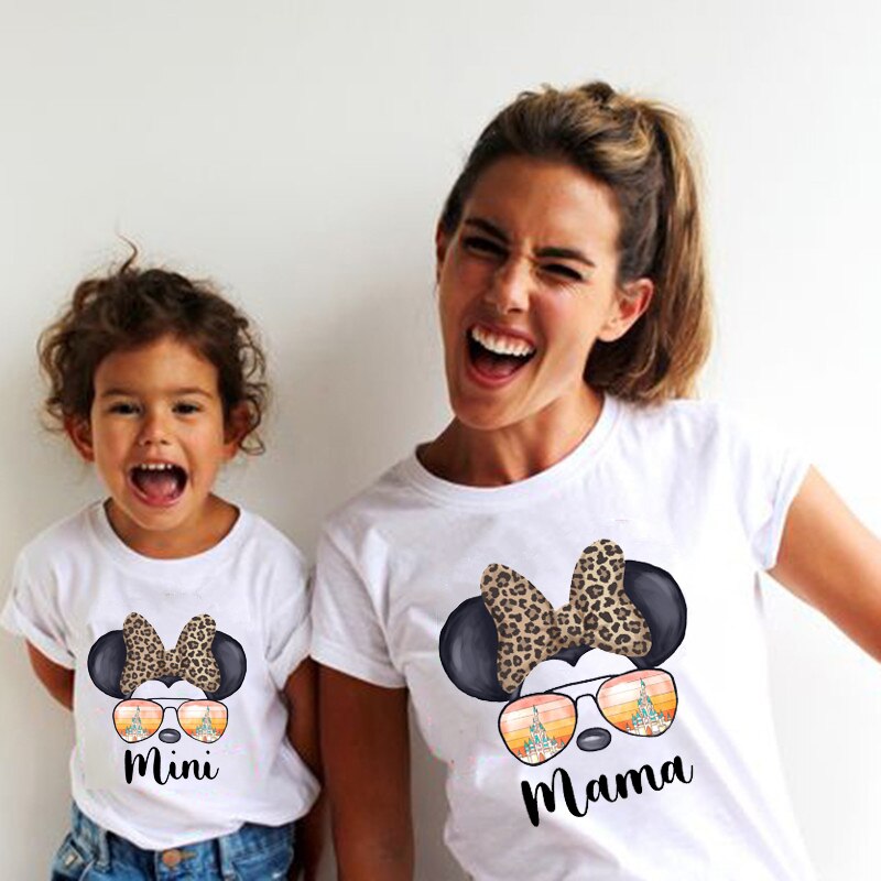 Funny Leopard Minnie Mouse Print Mother Kids T-Shirt Baby Bodysuit Cotton Summer Look Mama and Mini Family Matching Outfits Funny Leopard Minnie Mouse Print Mother Kids T-Shirt Baby Bodysuit Cotton Summer Look Mama and Mini Family Matching Outfits