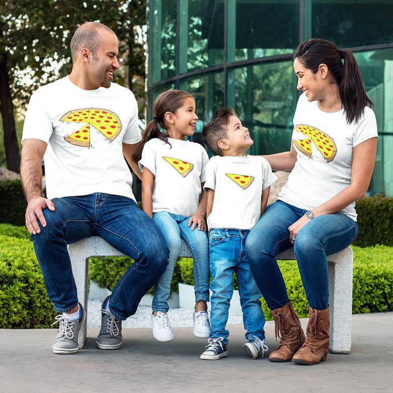 Family Matching Clothes Father Mother Daughter Son Pizza T-shirt Clothes Dad Mom and Me Baby Tshirt The Price of a Piece Clothes