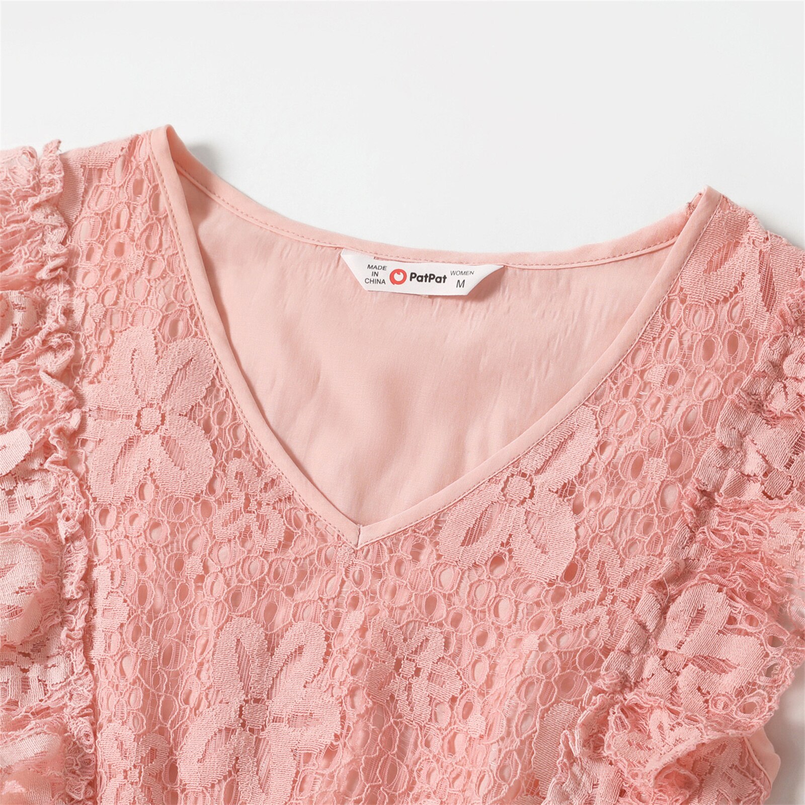 PatPat Family Matching Pink Lace V Neck Sleeveless Ruffle Dresses and Colorblock T-shirts Sets PatPat Family Matching Pink Lace V Neck Sleeveless Ruffle Dresses and Colorblock T-shirts Sets