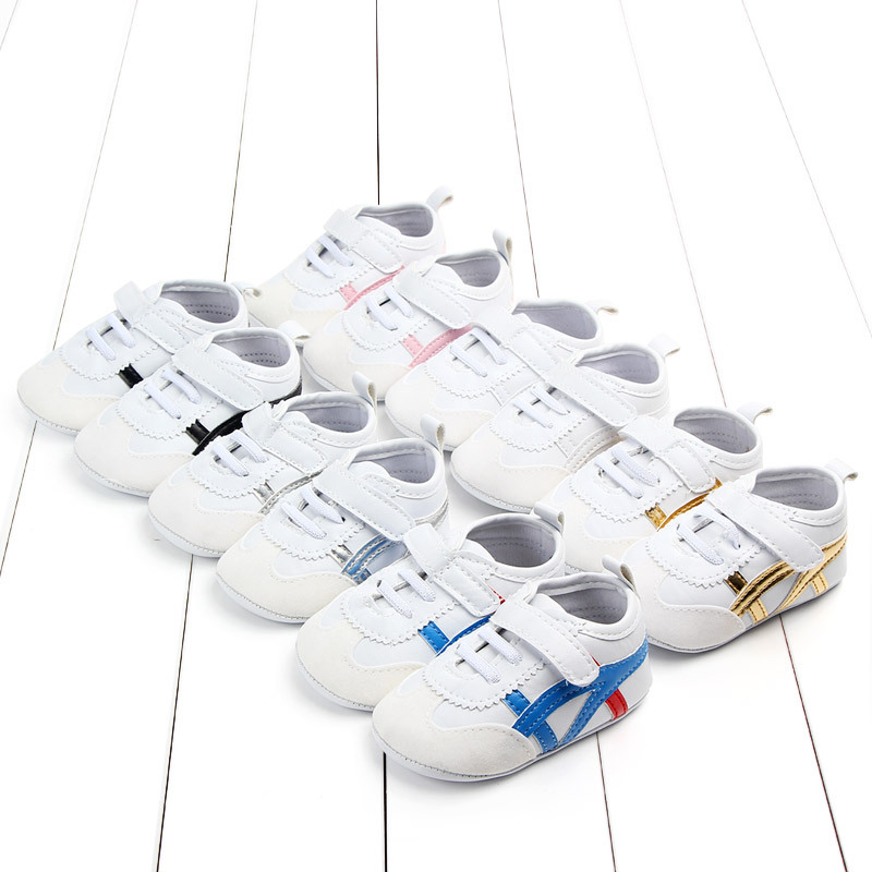 2021 kore ilk y&uuml;r&uuml;te&ccedil;leri erkek bebek kız beşik ayakkabı moda rahat deri daireler mokasen y&uuml;r&uuml;meye başlayan &ccedil;ocuk spor ayakkabı