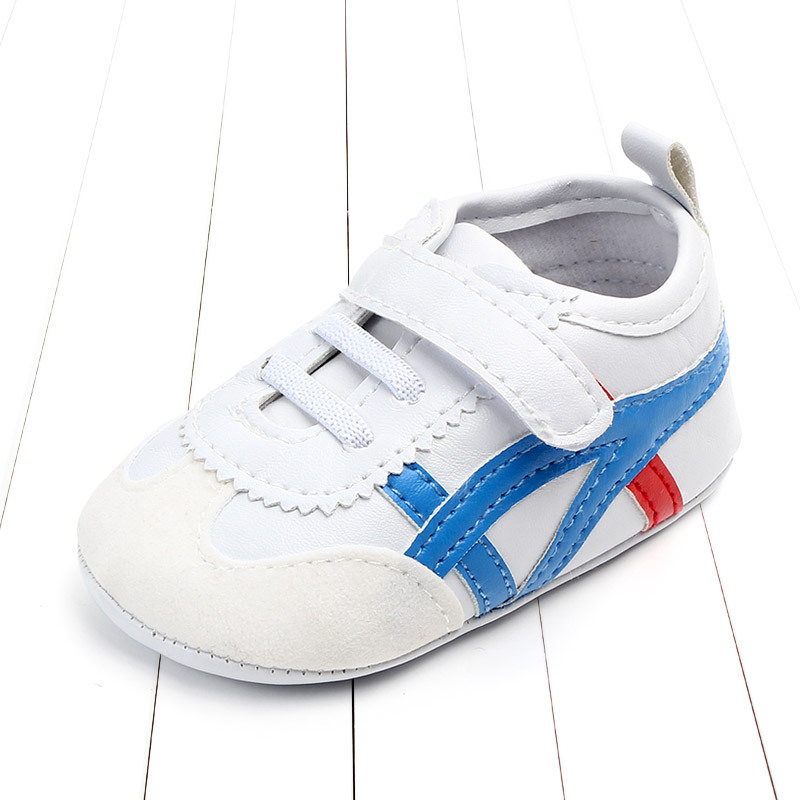 2021 kore ilk y&uuml;r&uuml;te&ccedil;leri erkek bebek kız beşik ayakkabı moda rahat deri daireler mokasen y&uuml;r&uuml;meye başlayan &ccedil;ocuk spor ayakkabı