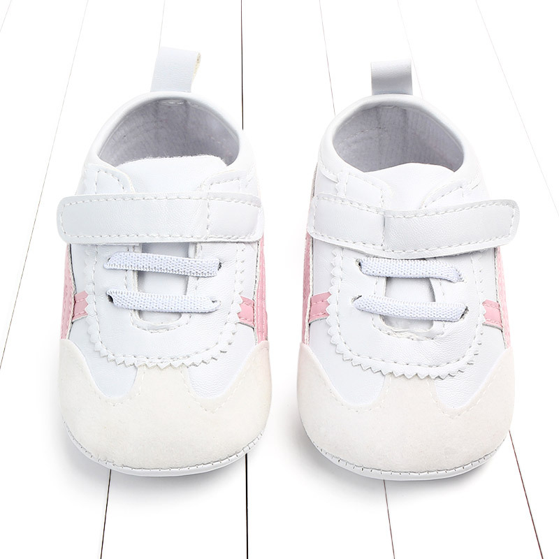 2021 kore ilk y&uuml;r&uuml;te&ccedil;leri erkek bebek kız beşik ayakkabı moda rahat deri daireler mokasen y&uuml;r&uuml;meye başlayan &ccedil;ocuk spor ayakkabı