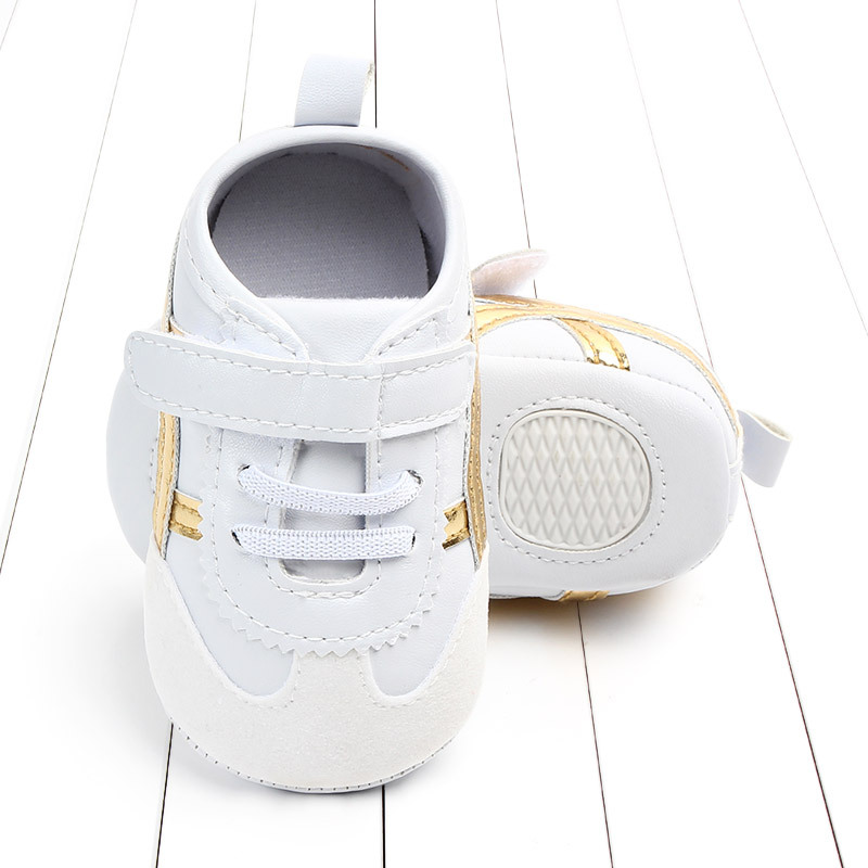 2021 kore ilk y&uuml;r&uuml;te&ccedil;leri erkek bebek kız beşik ayakkabı moda rahat deri daireler mokasen y&uuml;r&uuml;meye başlayan &ccedil;ocuk spor ayakkabı