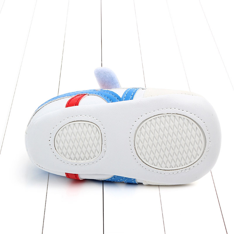 2021 kore ilk y&uuml;r&uuml;te&ccedil;leri erkek bebek kız beşik ayakkabı moda rahat deri daireler mokasen y&uuml;r&uuml;meye başlayan &ccedil;ocuk spor ayakkabı