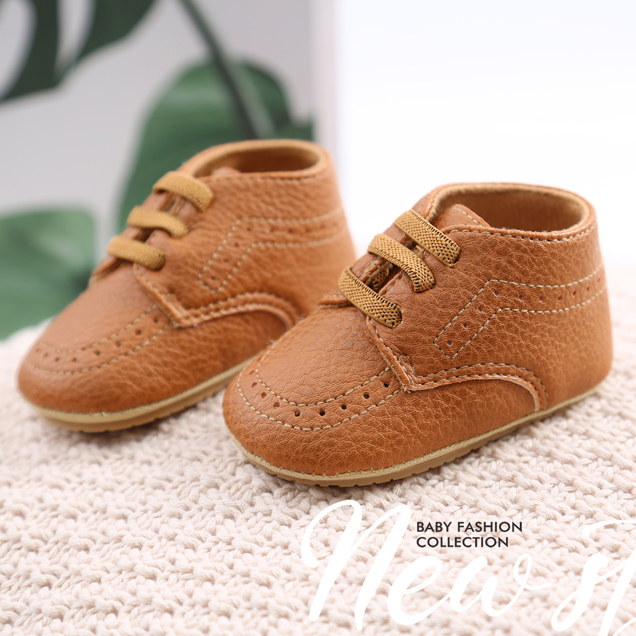 Yeni bebek ayakkabıları Retro deri erkek kız ayakkabı renkli y&uuml;r&uuml;meye başlayan kau&ccedil;uk taban kaymaz ilk y&uuml;r&uuml;y&uuml;şe bebek yenidoğan Moccasins