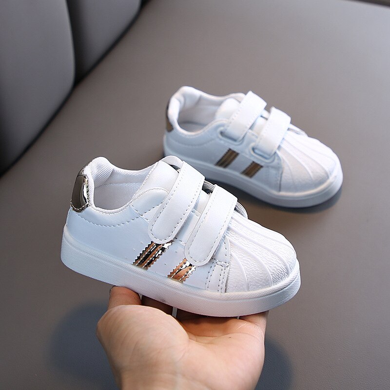 Erkek çocuklar için Sneakers ayakkabı bebek kız bebek ayakkabısı moda rahat hafif nefes yumuşak spor koşu ayakkabıları çocuk ayakkabıları Erkek çocuklar için Sneakers ayakkabı bebek kız bebek ayakkabısı moda rahat hafif nefes yumuşak spor koşu ayakkabıları çocuk ayakkabıları