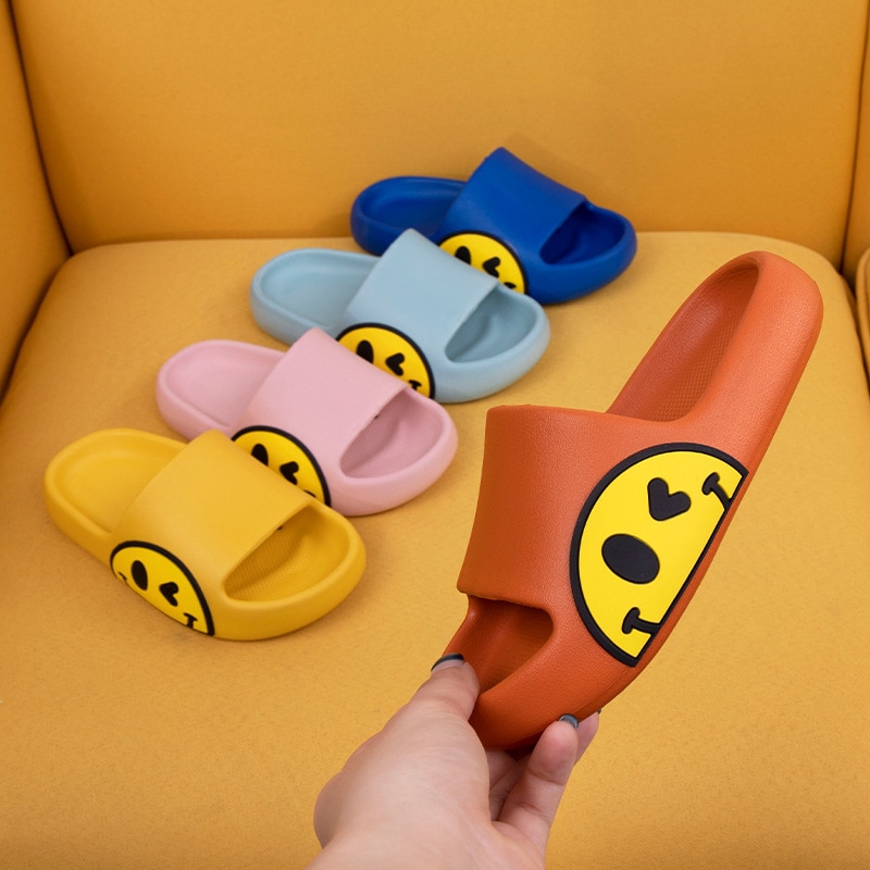 2023 Summer Lovely Happy Smiley Face Slippers Kids Indoor Home Children's Boys Girls Non-Slip Fashion Sandals Shoes 2023 Summer Lovely Happy Smiley Face Slippers Kids Indoor Home Children's Boys Girls Non-Slip Fashion Sandals Shoes