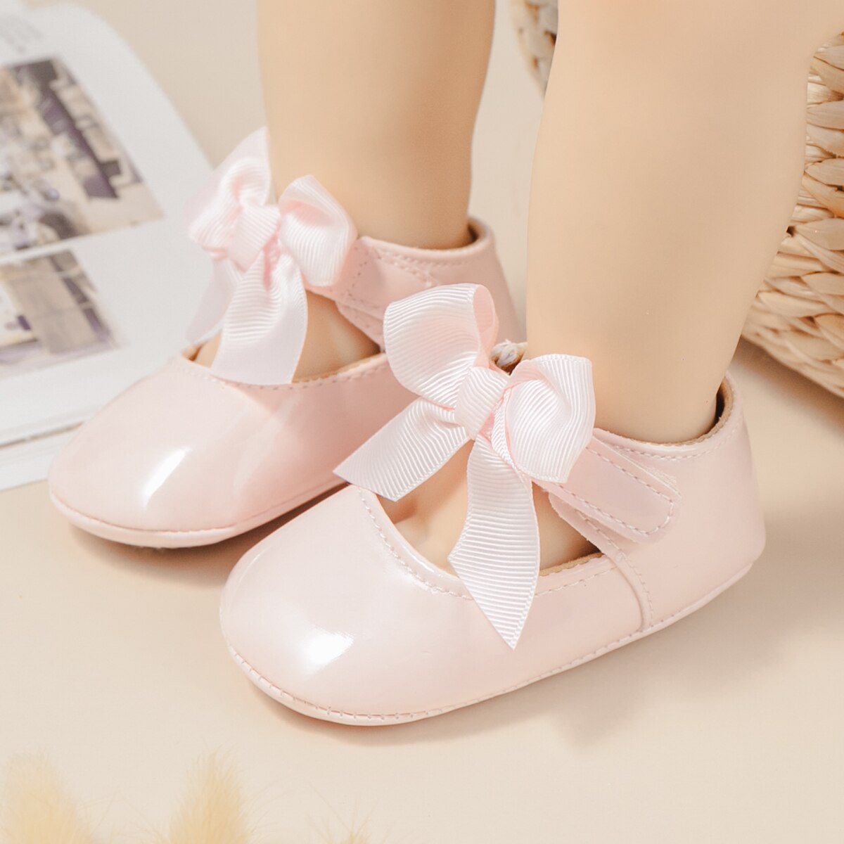 KIDSUN 2021 New Baby Girls Princess Shoes Pink Bow-knot Dress Shoes PU Leather Rubber Soft-sole Non-slip Casual Toddler Shoes KIDSUN 2021 New Baby Girls Princess Shoes Pink Bow-knot Dress Shoes PU Leather Rubber Soft-sole Non-slip Casual Toddler Shoes