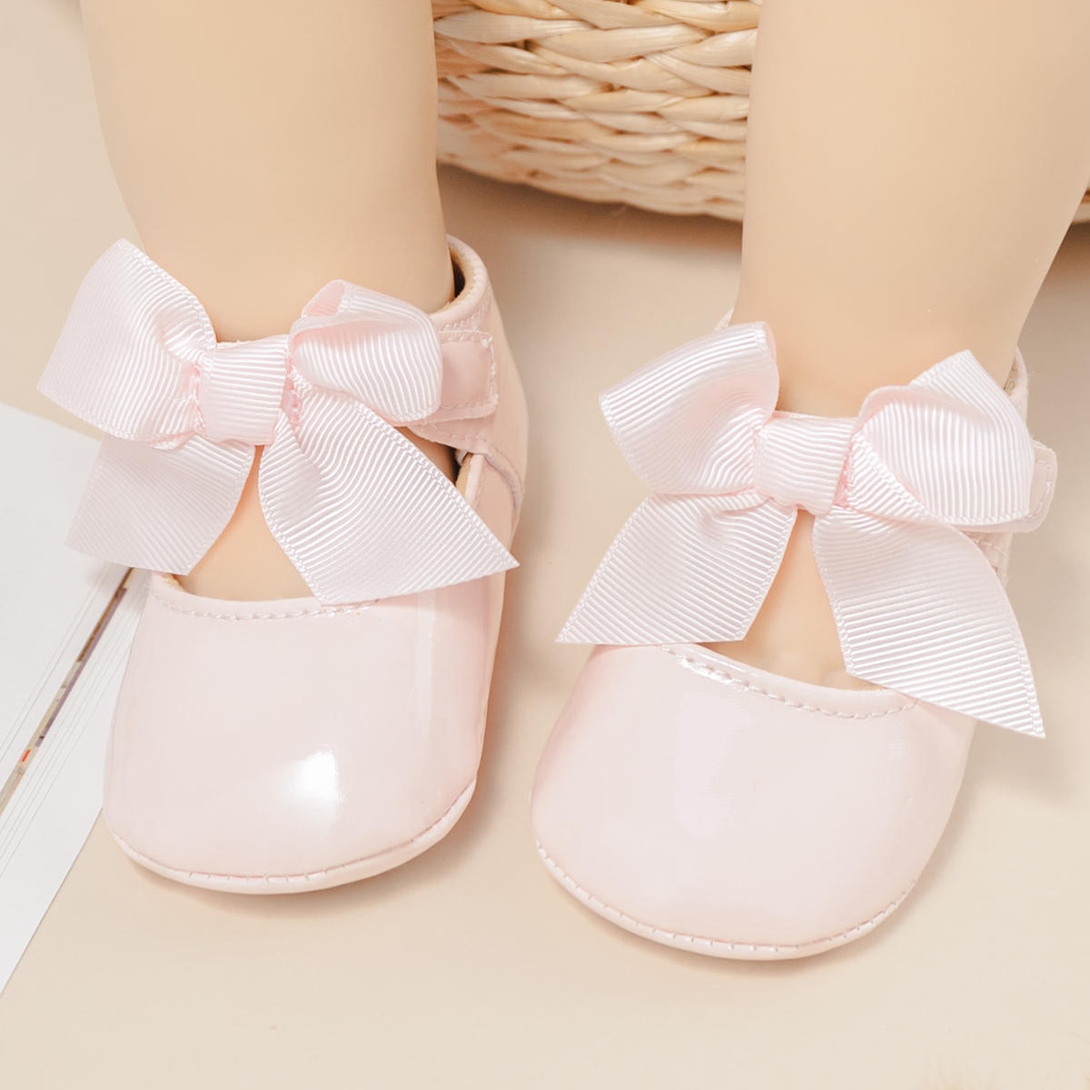 KIDSUN 2021 New Baby Girls Princess Shoes Pink Bow-knot Dress Shoes PU Leather Rubber Soft-sole Non-slip Casual Toddler Shoes