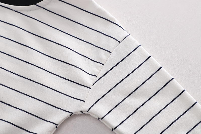 Children's Clothing Baby Long Sleeve Two Piece Set 1-4 Year Old Girl Spring and Autumn New Cartoon Leisure Sports Suit T-shirt