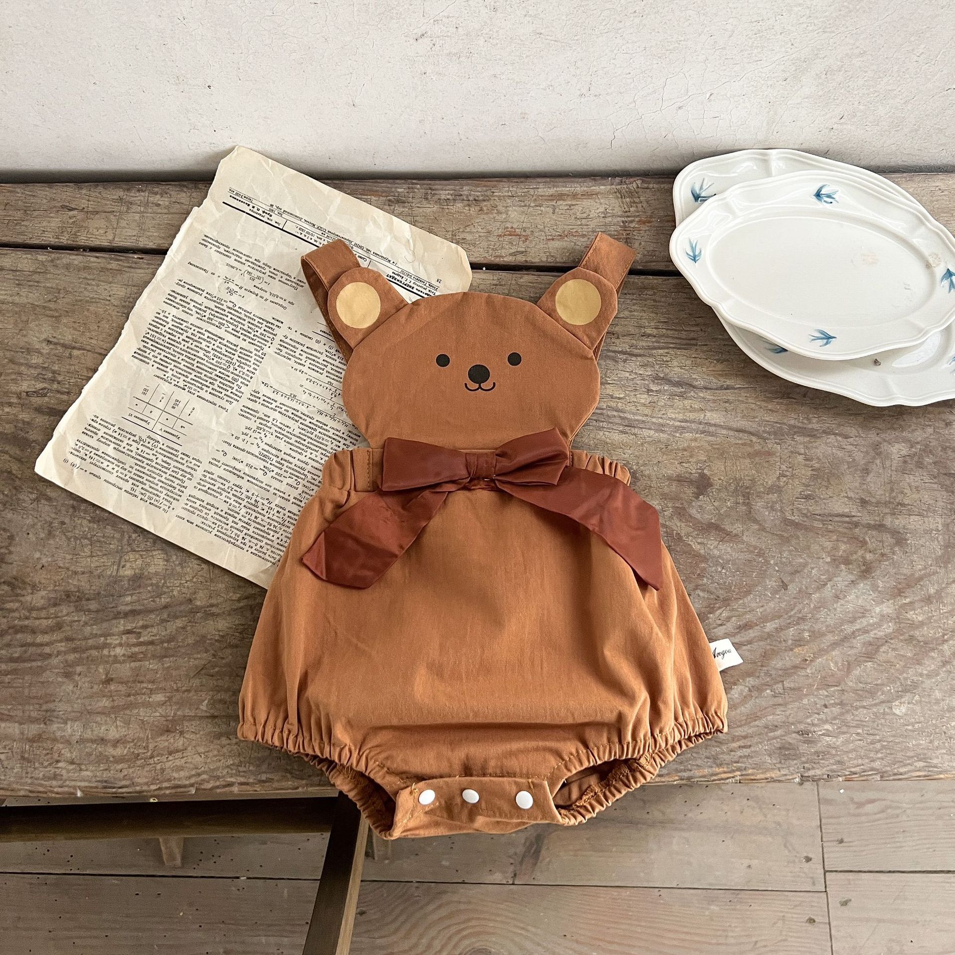 Cute Spring Autumn Baby Clothes Set Ruffle Baby Girl Jumpsuit +Brown Bear Romper +Beige Blouse for Baby Boys Newborn Clothing Cute Spring Autumn Baby Clothes Set Ruffle Baby Girl Jumpsuit +Brown Bear Romper +Beige Blouse for Baby Boys Newborn Clothing