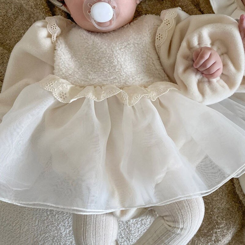 2022 Korean Style Spring Winter Baby Girl Bodysuit Long Sleeves Beige Knitwear Princess Jumpsuit Child Fairy Clothes E980 2022 Korean Style Spring Winter Baby Girl Bodysuit Long Sleeves Beige Knitwear Princess Jumpsuit Child Fairy Clothes E980