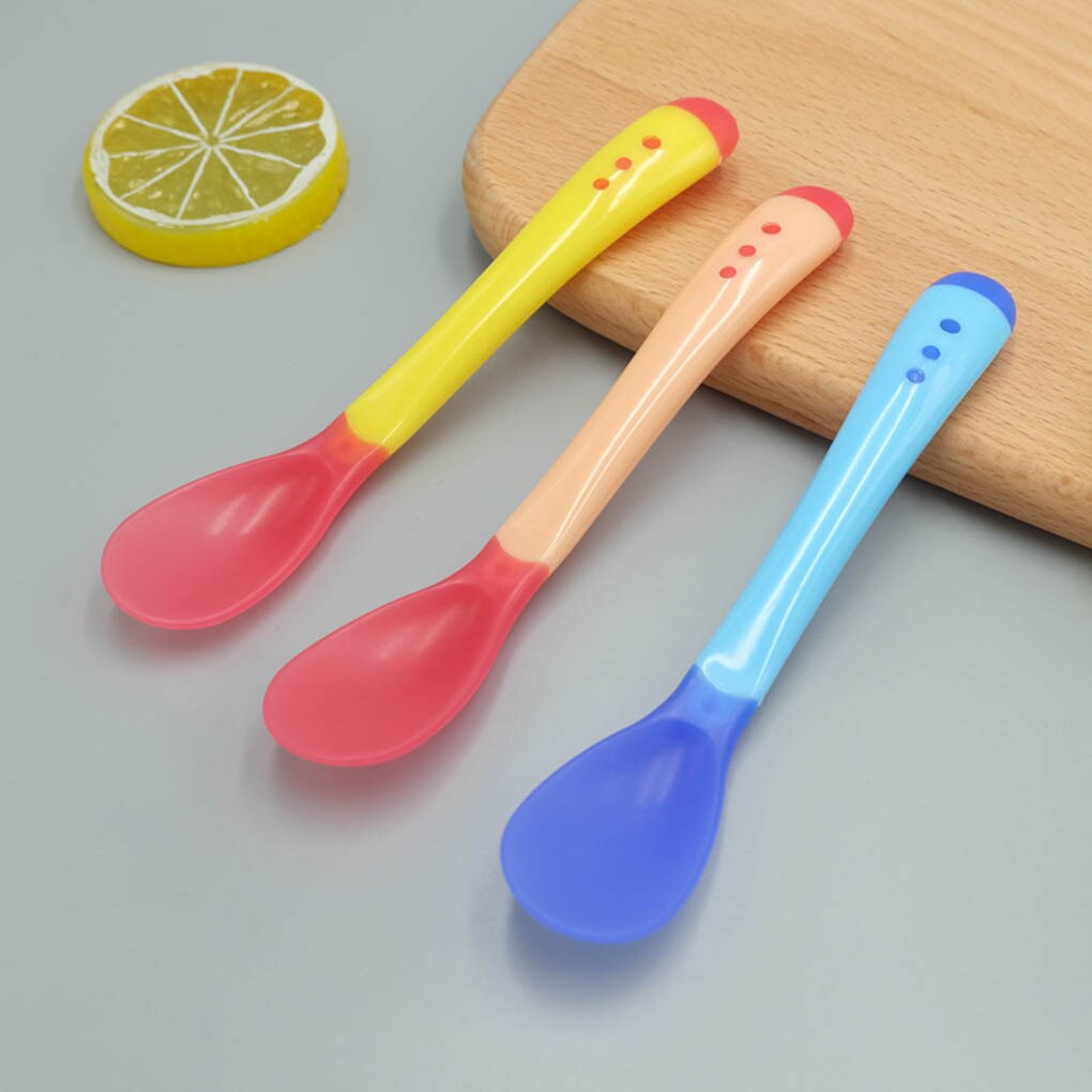 Hot Sale 3pcs/set Small Toddlers Utensils Plastic Baby Spoons Infant Feeding Tool Heat Sensitive Kids Tableware