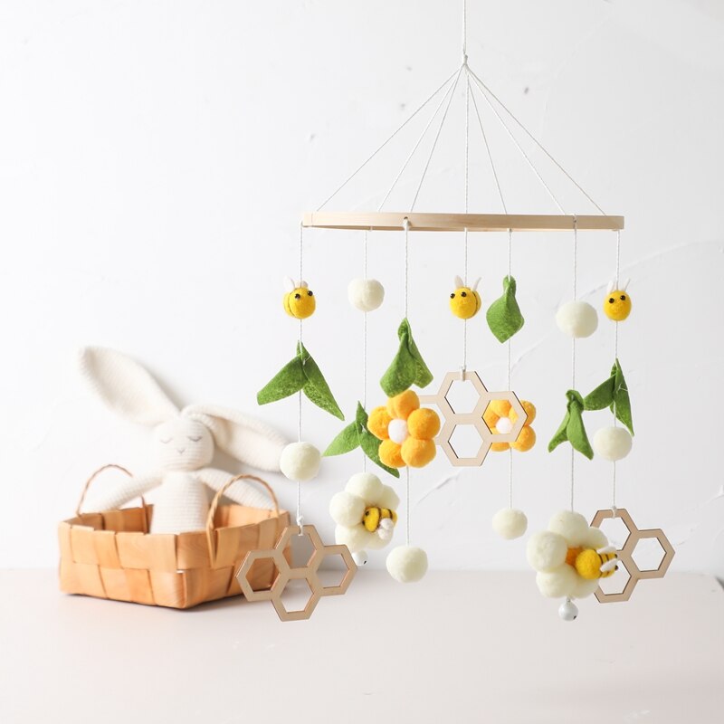 Baby Cribs Rattle Toys 0-12 Months Wooden Baby Mobile Newborn Bee Animal Shape Bed Bell Hanging Toys Bracket Baby Bed Toys Gifts Baby Cribs Rattle Toys 0-12 Months Wooden Baby Mobile Newborn Bee Animal Shape Bed Bell Hanging Toys Bracket Baby Bed Toys Gifts